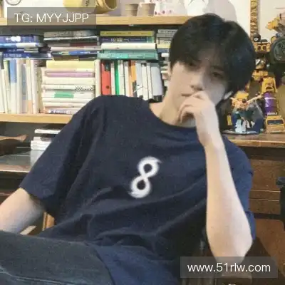 尚烁翌